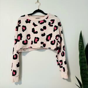 Forever 21 Pink Leopard Cropped Crew Neck Sweatshirt Cropped Sweatshirt